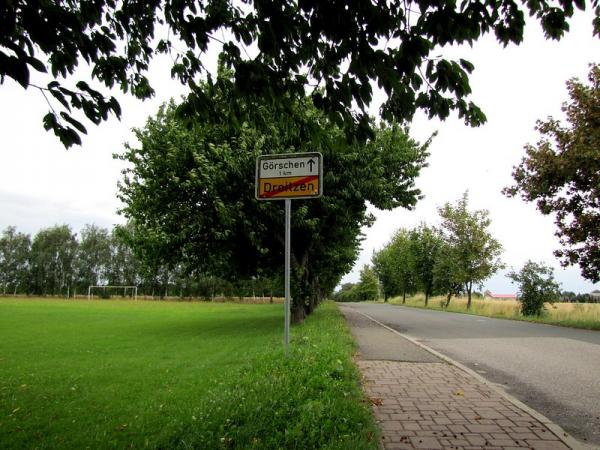 Sportplatz Droitzen - Mertendorf-Droitzen