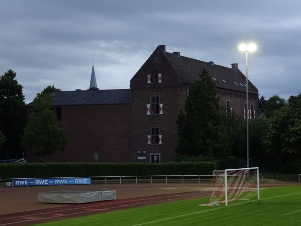 Schloß-Stadion - Grevenbroich