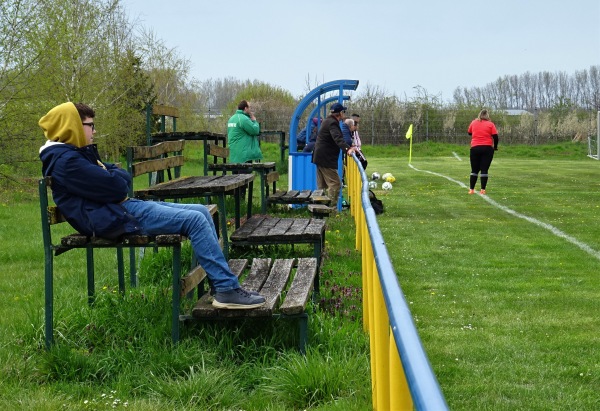 Darnózseli Sportpálya - Darnózseli