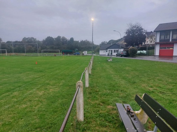 Sportplatz Im Brühl - Gemünden/Felda-Nieder-Gemünden
