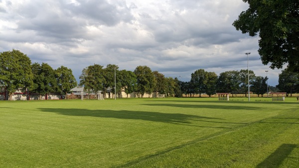 Ludwig-Kellerer-Stadion Nebenplatz 2 - Altötting