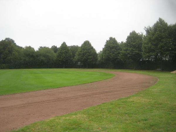 Bezirkssportanlage Reuschenberg - Neuss-Reuschenberg