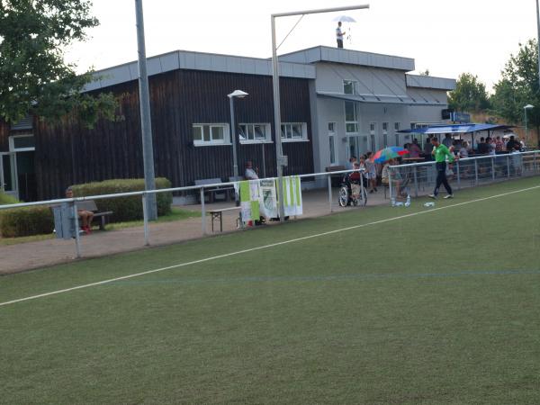 Hans-Klosterkamp-Sportplatz im Sportpark Reusrath - Langenfeld/Rheinland-Reusrath