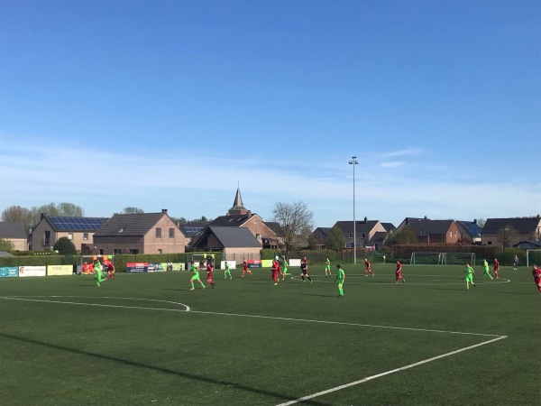 Stade des Vert et Blanc Terrain 2 - La Bruyère-Meux