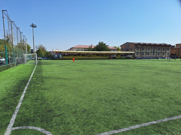 Stadion Oq-tepa - Toshkent (Tashkent)