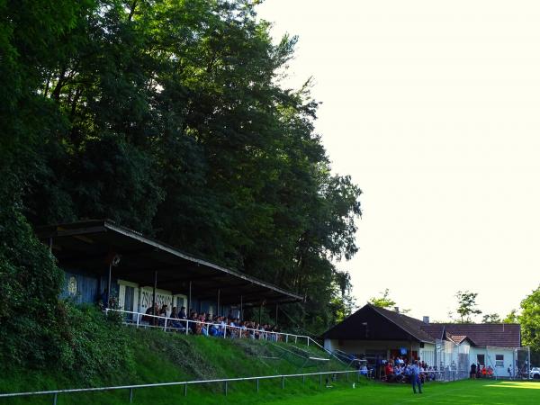 Sportplatz Niederrußbach - Niederrußbach