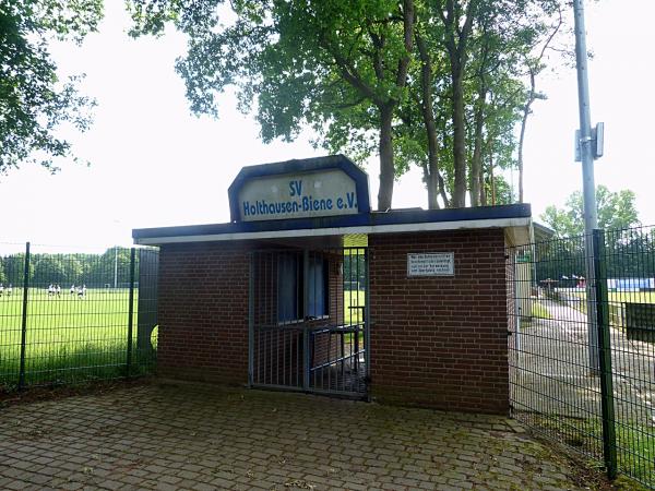 Stadion Biener Busch - Lingen/Ems-Holthausen-Biene