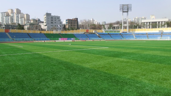 Hyochang Stadium - Seoul