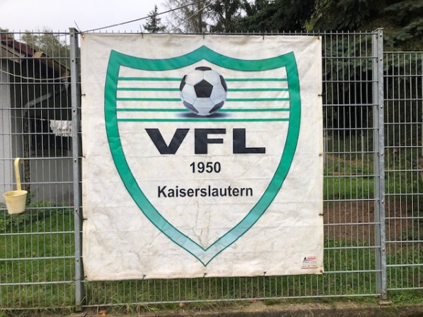 Sportanlage Kniebrech VfL-Platz - Kaiserslautern
