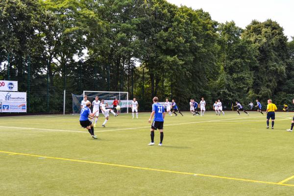 Bezirkssportanlage Am Eisenbrand Platz 2 - Meerbusch-Büderich