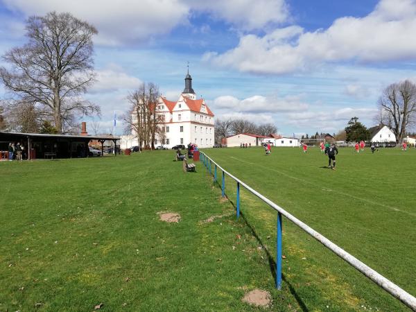 Sportplatz am Schloß - Gumtow-Demerthin