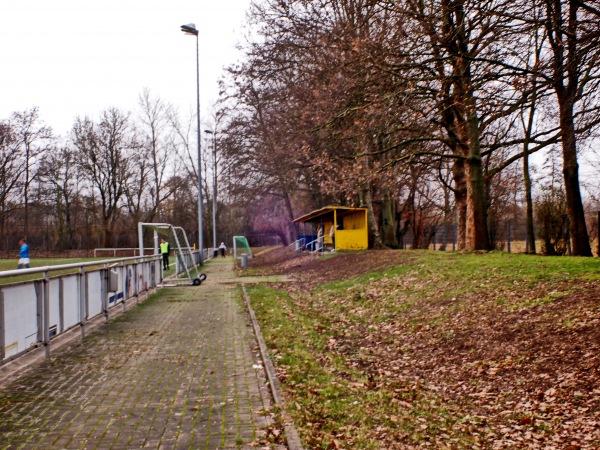 Sportplatz Am Holzgraben - Dortmund-Scharnhorst