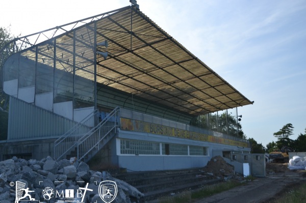 Robert-Kölsch-Stadion - Bürstadt