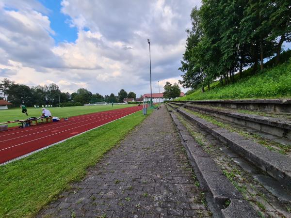 Hauptschulplatz - Au/Hallertau