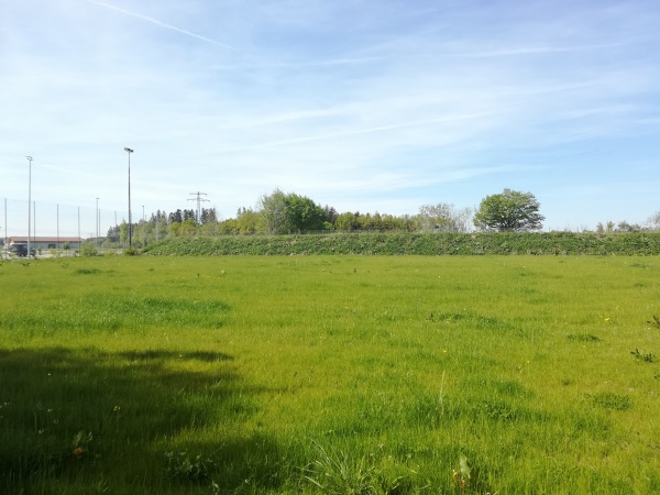Sportzentrum Höhenkirchen Platz 2 (alt) - Höhenkirchen-Siegertsbrunn