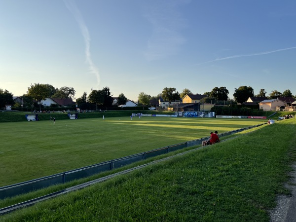 Sportplatz Jahnstraße - Gruam - Pfatter
