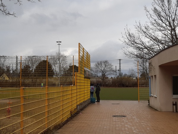 Sportplatz Spandauer Straße - Berlin-Staaken