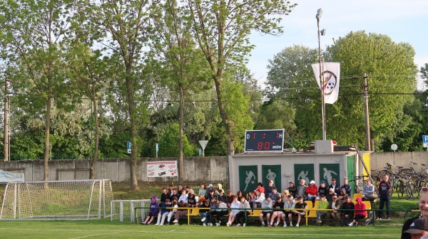 Futbalové ihrisko Nová Dedinka - Nová Dedinka