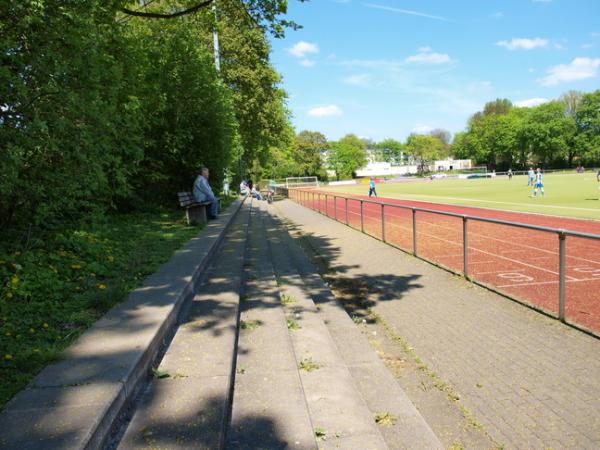 Stadion Deutsch-Luxemburger-Straße - Dortmund-Hombruch