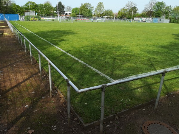 Willy-Stein-Stadion Nebenplatz 1 - Erkelenz