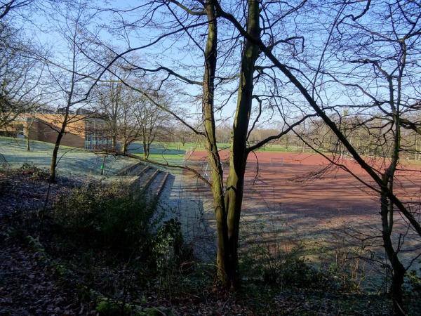 Universitätssportanlage Nachtigallenweg Platz 2 - Bonn-Ippendorf