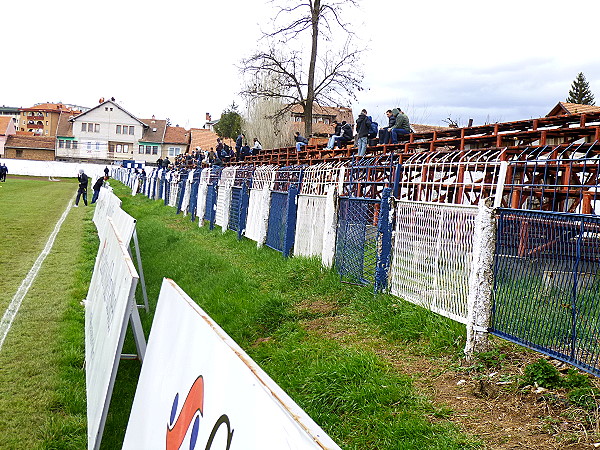 Stadiumi Ferki Aliu - Vučitrn (Vushtrri)