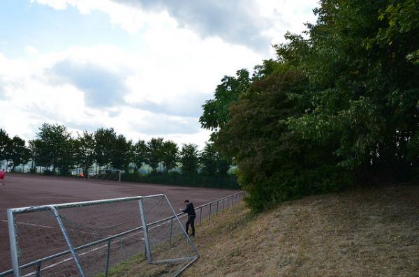 Sportplatz Rheinstraße - Grafschaft/Rheinland-Lantershofen