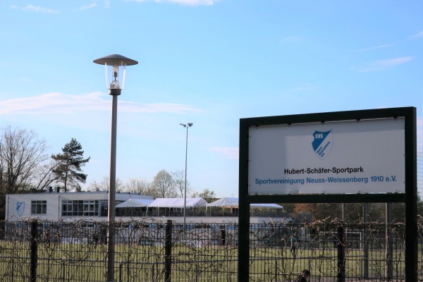 Hubert-Schäfer-Sportpark - Neuss-Weissenberg