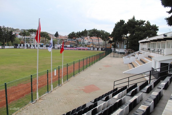 Çeşme Şehir Stadyumu - Çeşme