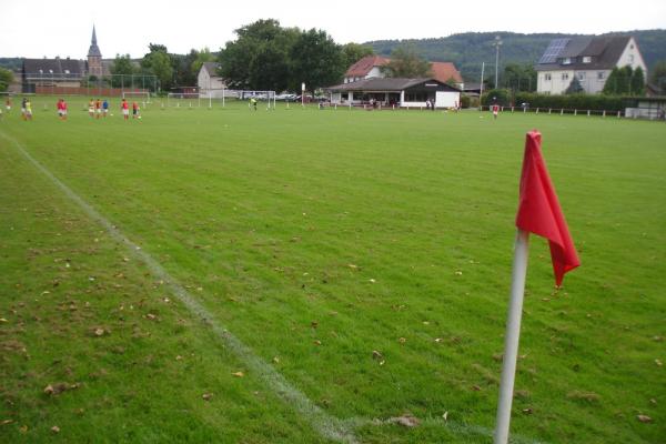 Sportplatz Michaelstraße - Beverungen-Würgassen