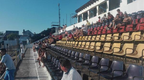 Estadio Libertarios Unidos - Vicente López, BA