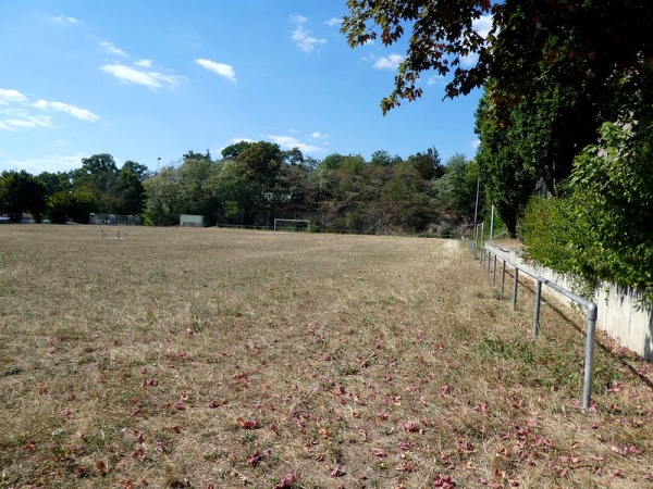 Stadion Am Hohen Kreuz Nebenplatz - Haibach/Unterfranken
