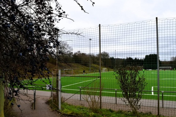 Sportanlage am Bahndamm Platz 2 - Nidderau-Heldenbergen