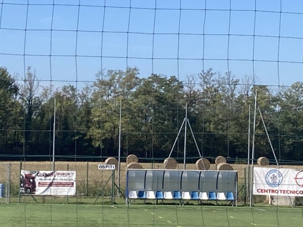 Campo Sportivo Comunale Sandro Pertini - Seguro