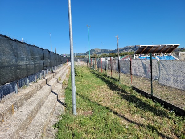 Stadio Comunale A. Li Cauli - Piana degli Albanesi