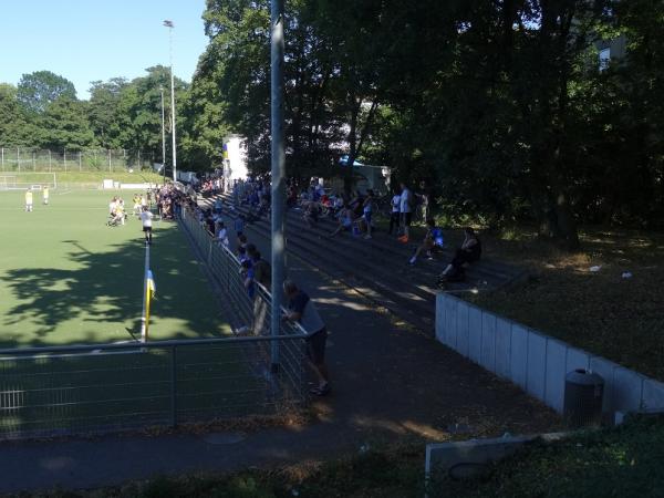 Sportanlage Apenrader Straße - Köln-Neuehrenfeld