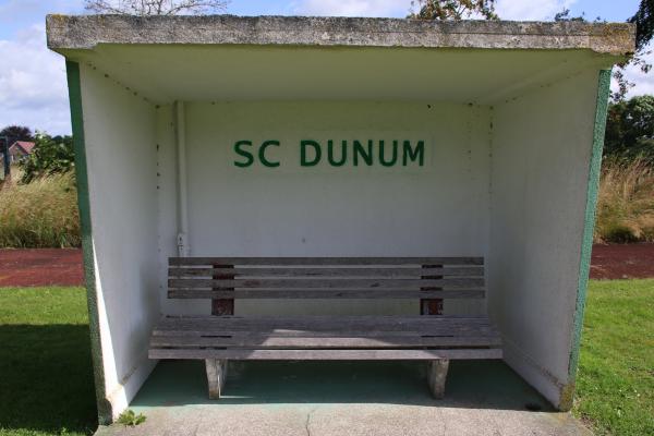 Sportplatz an der Schule - Dunum