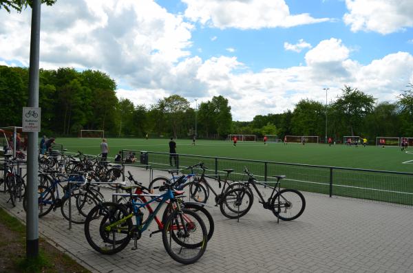 Sportplatz Unterer Komarweg - Köln-Klettenberg