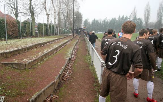 Jacob-Thode-Sportplatz - Halstenbek