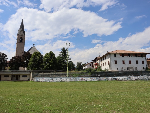 Campo Sportivo di Romeno - Romeno