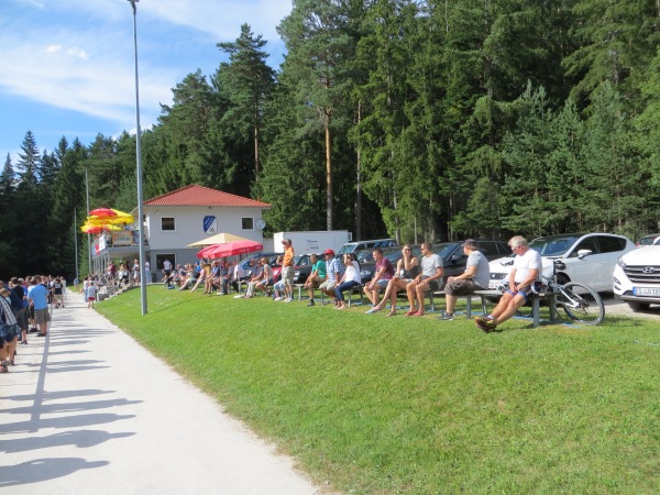 Waldsportplatz - Grömbach