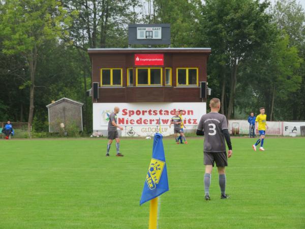 Sportstadion Niederzwönitz - Zwönitz-Niederzwönitz