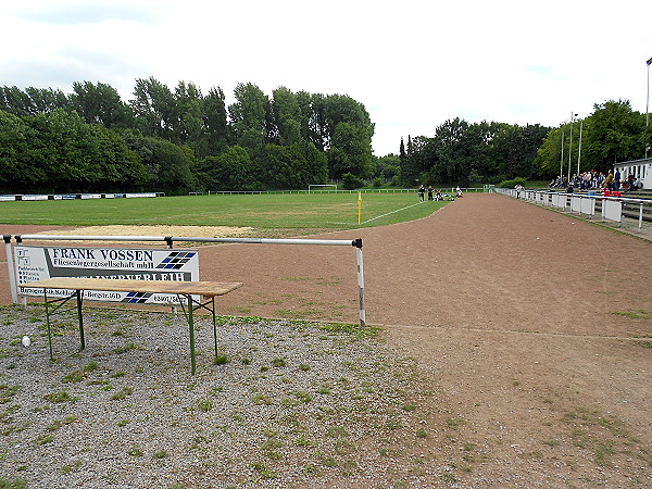 Jürgen-Ortmanns-Stadion - Aachen-Richterich