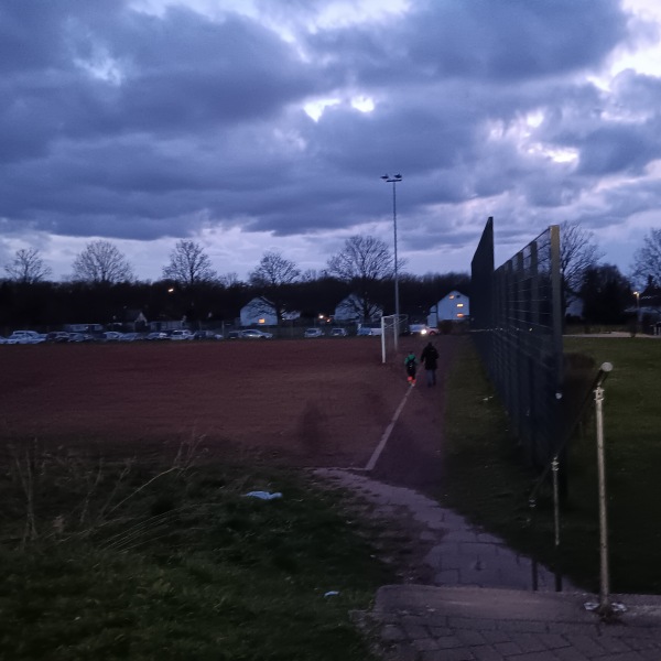 Sportanlage Auf dem Bruch Platz 2 - Leverkusen-Lützenkirchen
