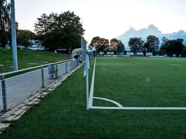 Sportzentrum Ost am Kleefeld - Lippstadt-Dedinghausen