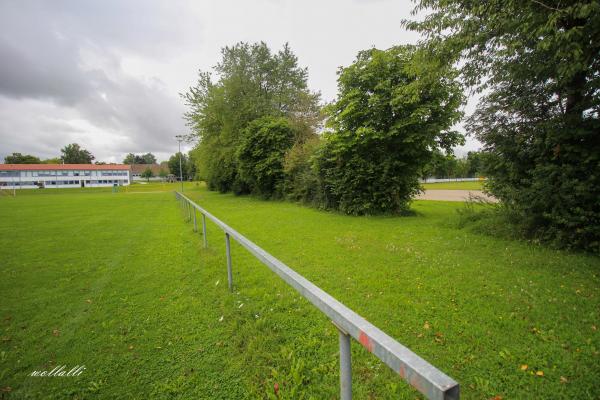 Sportzentrum Nellingen Platz 2 - Nellingen/Alb