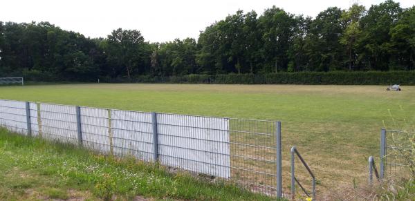 Sportplatz Burgstätte - Porta Westfalica-Holtrup