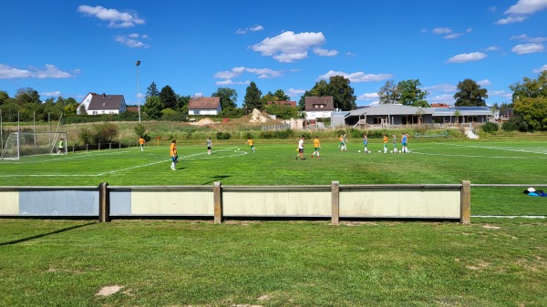 Sportplatz am Schloß - Emskirchen-Brunn