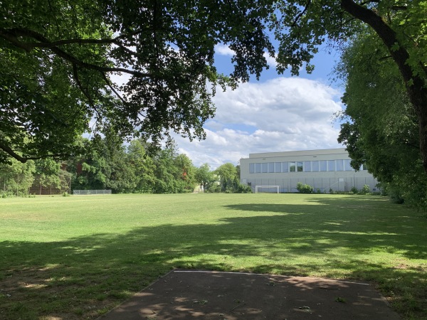 Bezirkssportanlage Graubündener Straße Platz 3 - München-Fürstenried