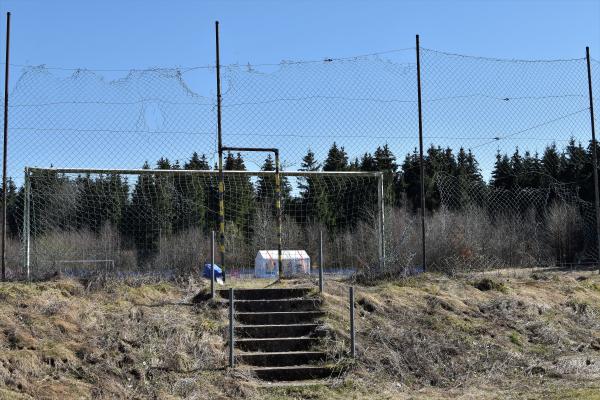 Sportplatz Zehnhausen - Zehnhausen bei Renneord